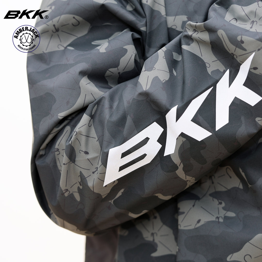 BKK ライトレインジャケット  ブラックカモ